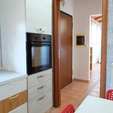 Beachfront - Sea & Food Near Airport Fiumicino