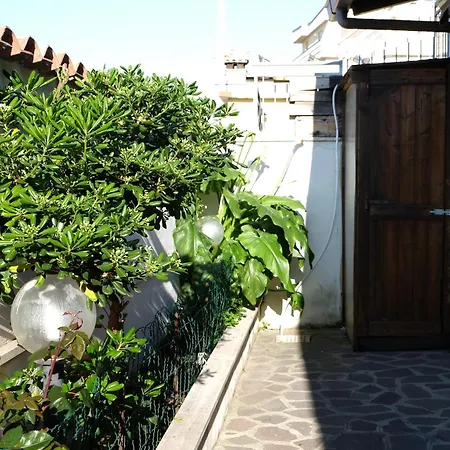 Beachfront - Sea & Food Near Airport Apartmán Fiumicino